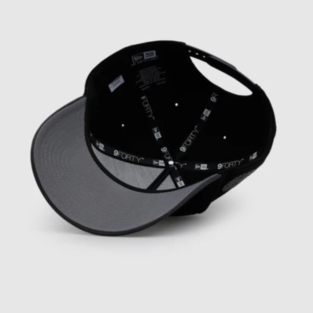New Era Black and Gray Mexico SnapBack - Picture 5 of 5